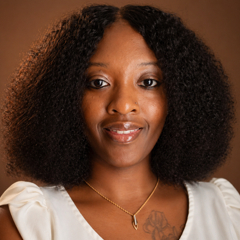 Portrait of Danielle W.